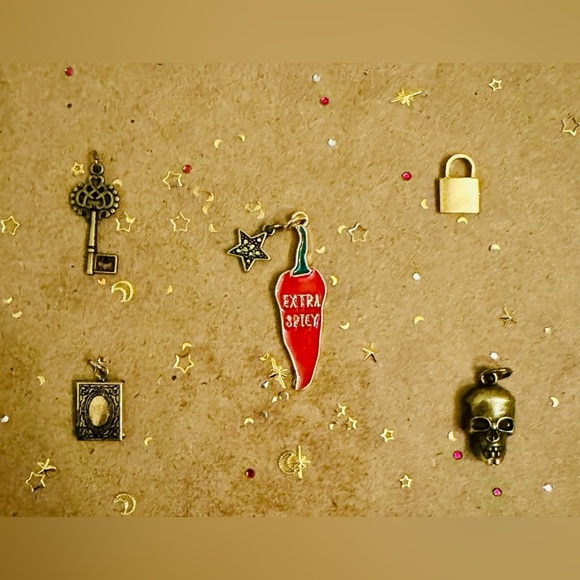 NWT “Dark Fantasy Book Boyfriend Charms Only-#4” Inspired by Lights Out - SZ:OS - Picture 9 of 9